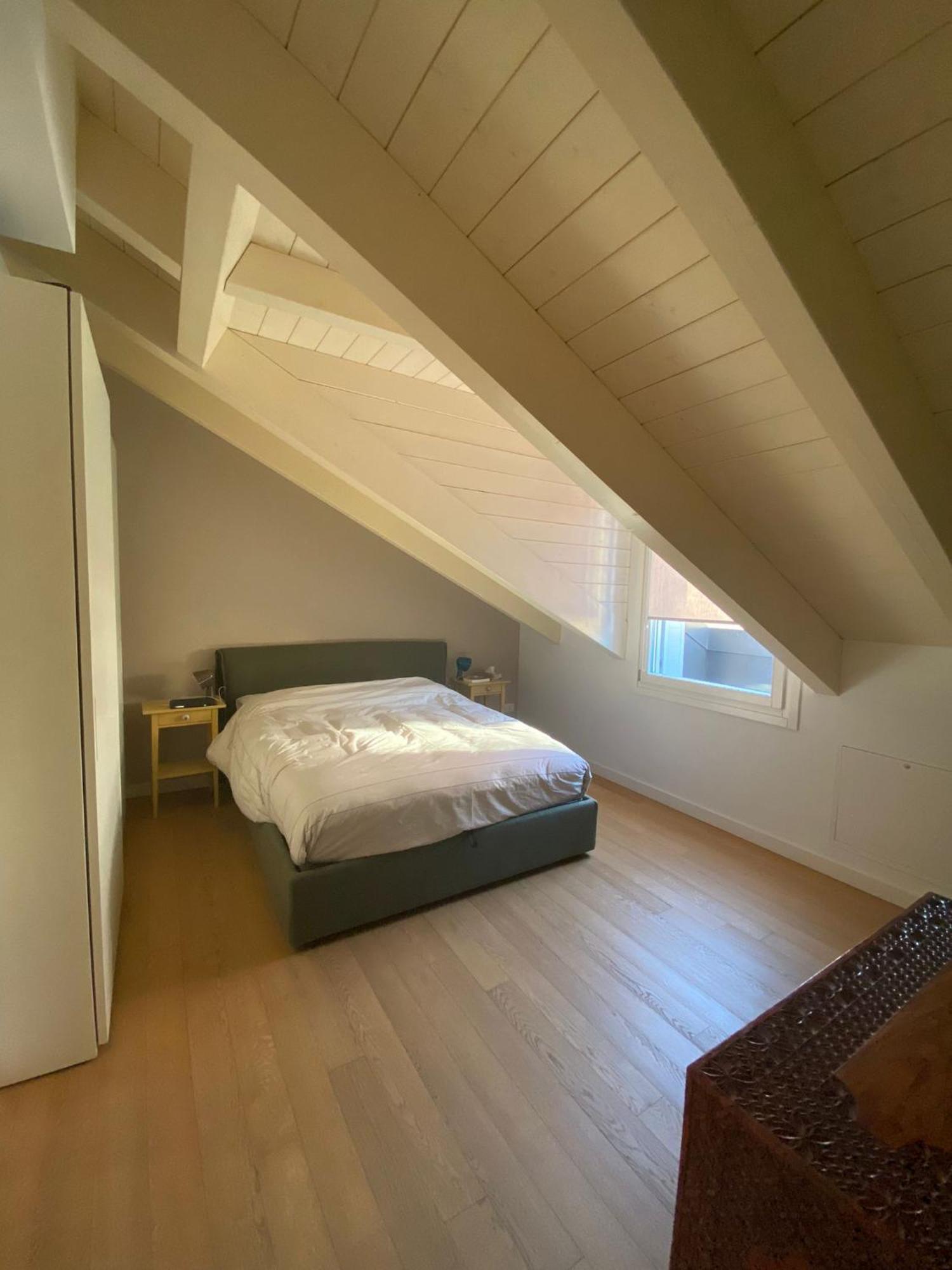Attico Con Terrazzo Vicino Al Centro E Metro Apartment *